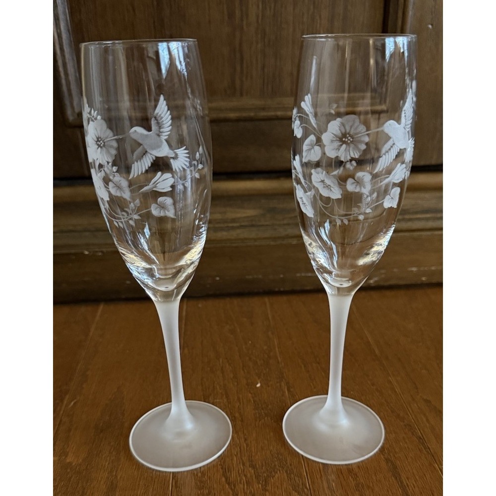 Set 2 Avon Hummingbird & Morning Glory 24% Lead Crystal Fluted Champagne Glasses